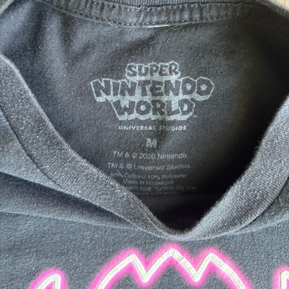 Universal Super Mario Nintendo World Hot Pink Bowser Tee Sz.M - Picture 5 of 5